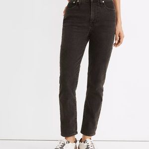 Madewell 
The Curvy Perfect Vintage Jean in Lunar Wash